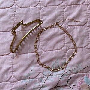 H&M Extra Large Hair Claw Clip and a Block Chained Necklace